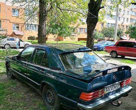Синій Мерседес Ц-Клас, об'ємом двигуна 2 л та пробігом 150 тис. км за 1200 $, фото 3 на Automoto.ua