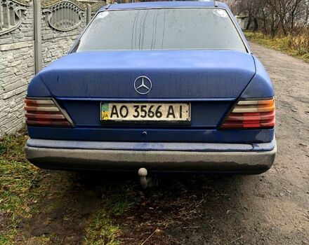 Синій Мерседес Ц-Клас, об'ємом двигуна 2.6 л та пробігом 430 тис. км за 1200 $, фото 1 на Automoto.ua
