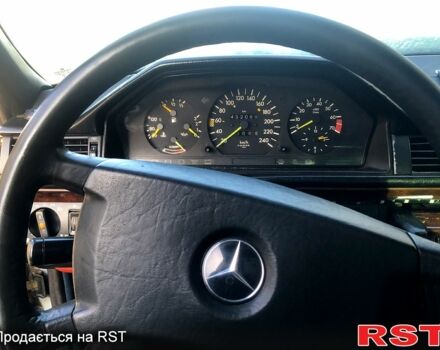 Синій Мерседес Ц-Клас, об'ємом двигуна 2.6 л та пробігом 430 тис. км за 1200 $, фото 7 на Automoto.ua