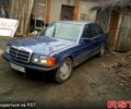 Синій Мерседес Ц-Клас, об'ємом двигуна 2.3 л та пробігом 300 тис. км за 750 $, фото 1 на Automoto.ua