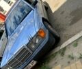 Синий Мерседес Ц-Класс, объемом двигателя 1.8 л и пробегом 250 тыс. км за 3000 $, фото 1 на Automoto.ua