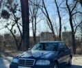 Синій Мерседес Ц-Клас, об'ємом двигуна 2.2 л та пробігом 628 тис. км за 2400 $, фото 1 на Automoto.ua