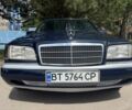 Синий Мерседес Ц-Класс, объемом двигателя 2.5 л и пробегом 273 тыс. км за 3500 $, фото 1 на Automoto.ua