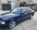 Синий Мерседес Ц-Класс, объемом двигателя 1.8 л и пробегом 340 тыс. км за 2000 $, фото 1 на Automoto.ua