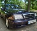 Синій Мерседес Ц-Клас, об'ємом двигуна 1.8 л та пробігом 1 тис. км за 2800 $, фото 1 на Automoto.ua