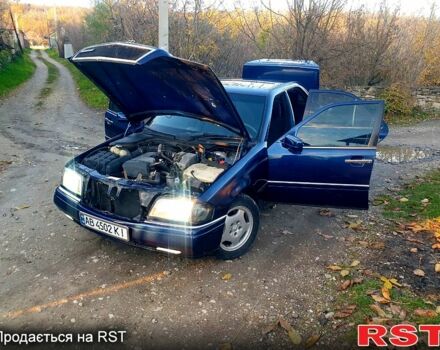 Мерседес Ц-Класс 1995 в Виннице на Automoto.ua Синий Мерседес Ц-Класс, объемом двигателя 1.8 л и пробегом 320 тыс. км за 2497 $, фото 10 на Automoto.ua
