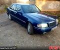 Мерседес Ц-Класс 1995 в Виннице на Automoto.ua Синий Мерседес Ц-Класс, объемом двигателя 1.8 л и пробегом 320 тыс. км за 2497 $, фото 2 на Automoto.ua