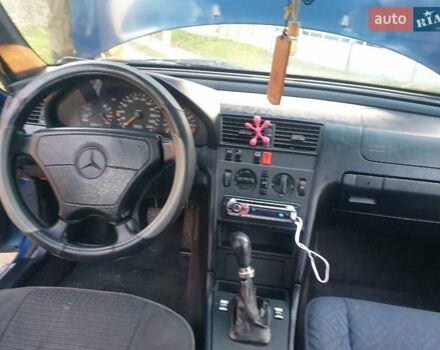 Мерседес Ц-Класс 1995 в Виннице на Automoto.ua Синий Мерседес Ц-Класс, объемом двигателя 1.8 л и пробегом 570 тыс. км за 2497 $, фото 18 на Automoto.ua