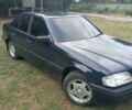 Синій Мерседес Ц-Клас, об'ємом двигуна 1.8 л та пробігом 330 тис. км за 4000 $, фото 1 на Automoto.ua