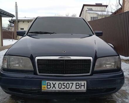 Синій Мерседес Ц-Клас, об'ємом двигуна 1.8 л та пробігом 346 тис. км за 1600 $, фото 5 на Automoto.ua