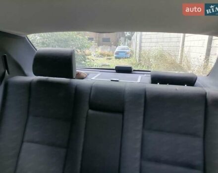 Синий Мерседес Ц-Класс, объемом двигателя 1.8 л и пробегом 135 тыс. км за 2500 $, фото 4 на Automoto.ua