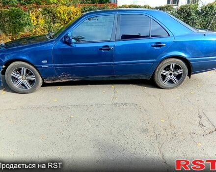 Синій Мерседес Ц-Клас, об'ємом двигуна 1.8 л та пробігом 365 тис. км за 2500 $, фото 7 на Automoto.ua