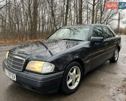 Синій Мерседес Ц-Клас, об'ємом двигуна 1.8 л та пробігом 294 тис. км за 2999 $, фото 12 на Automoto.ua
