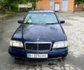Синий Мерседес Ц-Класс, объемом двигателя 2 л и пробегом 0 тыс. км за 1700 $, фото 1 на Automoto.ua