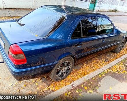 Синій Мерседес Ц-Клас, об'ємом двигуна 1.8 л та пробігом 365 тис. км за 2500 $, фото 4 на Automoto.ua