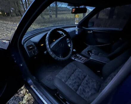 Мерседес Ц-Клас 1997 у Ромнах на Automoto.ua Синій Мерседес Ц-Клас, об'ємом двигуна 2.5 л та пробігом 500 тис. км за 2999 $, фото 19 на Automoto.ua