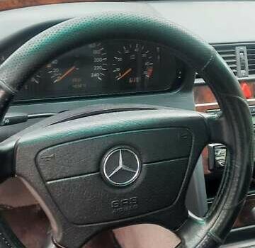 Мерседес Ц-Класс 1997 в Киеве на Automoto.ua Синий Мерседес Ц-Класс, объемом двигателя 2 л и пробегом 405 тыс. км за 2200 $, фото 6 на Automoto.ua