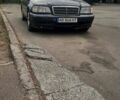 Мерседес Ц-Класс 1997 в Киеве на Automoto.ua Синий Мерседес Ц-Класс, объемом двигателя 2 л и пробегом 405 тыс. км за 2200 $, фото 10 на Automoto.ua