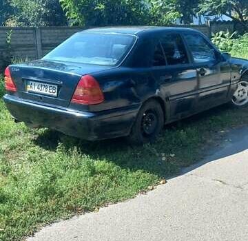 Синій Мерседес Ц-Клас, об'ємом двигуна 2 л та пробігом 270 тис. км за 1200 $, фото 4 на Automoto.ua