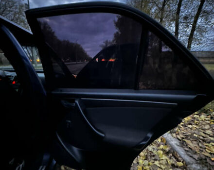 Мерседес Ц-Клас 1997 у Ромнах на Automoto.ua Синій Мерседес Ц-Клас, об'ємом двигуна 2.5 л та пробігом 500 тис. км за 2999 $, фото 24 на Automoto.ua