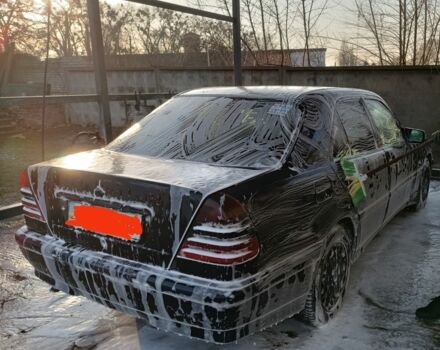 Синий Мерседес Ц-Класс, объемом двигателя 0 л и пробегом 540 тыс. км за 834 $, фото 1 на Automoto.ua