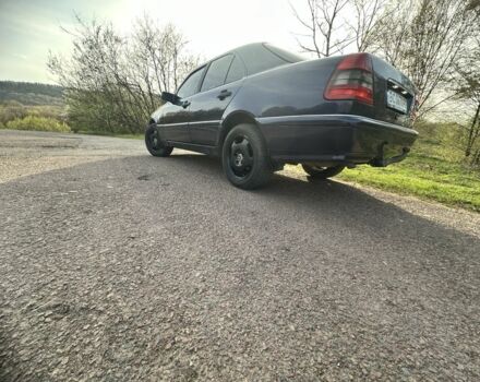 Синій Мерседес Ц-Клас, об'ємом двигуна 2.2 л та пробігом 636 тис. км за 2999 $, фото 16 на Automoto.ua