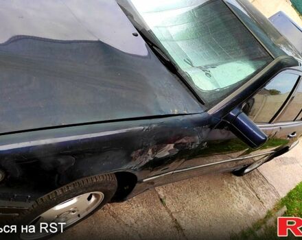 Синий Мерседес Ц-Класс, объемом двигателя 2.8 л и пробегом 330 тыс. км за 1600 $, фото 3 на Automoto.ua