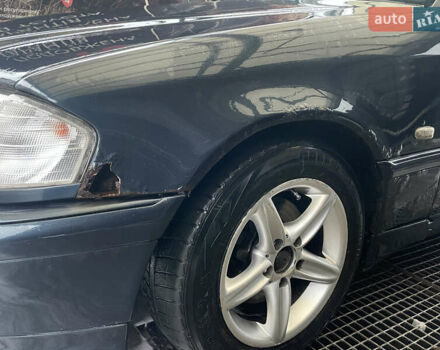 Синій Мерседес Ц-Клас, об'ємом двигуна 2.2 л та пробігом 488 тис. км за 2800 $, фото 9 на Automoto.ua