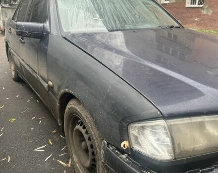 Синій Мерседес Ц-Клас, об'ємом двигуна 1.8 л та пробігом 200 тис. км за 1538 $, фото 1 на Automoto.ua