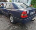 Синій Мерседес Ц-Клас, об'ємом двигуна 2 л та пробігом 420 тис. км за 850 $, фото 4 на Automoto.ua