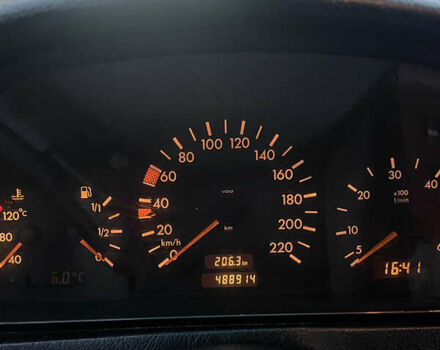 Синій Мерседес Ц-Клас, об'ємом двигуна 2.2 л та пробігом 488 тис. км за 2800 $, фото 22 на Automoto.ua