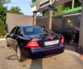 Синий Мерседес Ц-Класс, объемом двигателя 2 л и пробегом 340 тыс. км за 3950 $, фото 5 на Automoto.ua