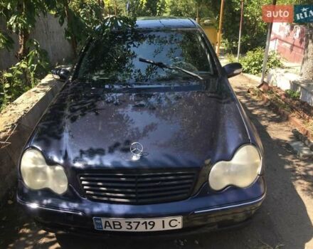 Синий Мерседес Ц-Класс, объемом двигателя 2 л и пробегом 320 тыс. км за 2500 $, фото 8 на Automoto.ua