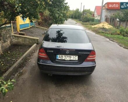 Синий Мерседес Ц-Класс, объемом двигателя 2 л и пробегом 320 тыс. км за 2500 $, фото 11 на Automoto.ua