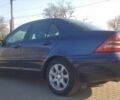 Синій Мерседес Ц-Клас, об'ємом двигуна 2 л та пробігом 400 тис. км за 3600 $, фото 4 на Automoto.ua