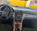 Синій Мерседес Ц-Клас, об'ємом двигуна 2 л та пробігом 343 тис. км за 4700 $, фото 6 на Automoto.ua