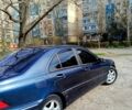 Синій Мерседес Ц-Клас, об'ємом двигуна 2 л та пробігом 300 тис. км за 4500 $, фото 3 на Automoto.ua