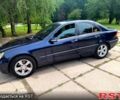 Синій Мерседес Ц-Клас, об'ємом двигуна 2 л та пробігом 350 тис. км за 3300 $, фото 3 на Automoto.ua