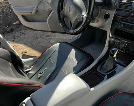 Синій Мерседес Ц-Клас, об'ємом двигуна 2 л та пробігом 340 тис. км за 3600 $, фото 5 на Automoto.ua