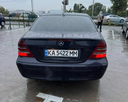 Мерседес Ц-Клас 2001 у Репке на Automoto.ua Синій Мерседес Ц-Клас, об'ємом двигуна 2.1 л та пробігом 277 тис. км за 4300 $, фото 1 на Automoto.ua