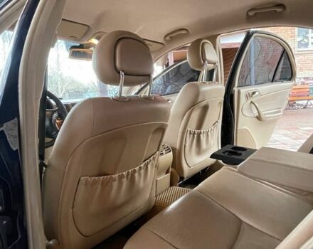 Синий Мерседес Ц-Класс, объемом двигателя 2 л и пробегом 250 тыс. км за 4250 $, фото 11 на Automoto.ua