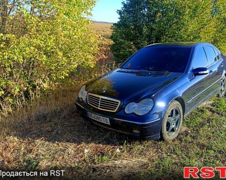 Синій Мерседес Ц-Клас, об'ємом двигуна 2.7 л та пробігом 0 тис. км за 3850 $, фото 3 на Automoto.ua