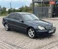 Синий Мерседес Ц-Класс, объемом двигателя 2 л и пробегом 275 тыс. км за 4299 $, фото 6 на Automoto.ua
