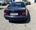 Синій Мерседес Ц-Клас, об'ємом двигуна 2.7 л та пробігом 370 тис. км за 4700 $, фото 6 на Automoto.ua