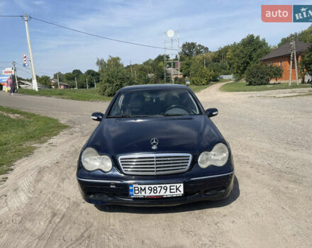 Синій Мерседес Ц-Клас, об'ємом двигуна 2 л та пробігом 37 тис. км за 4250 $, фото 6 на Automoto.ua