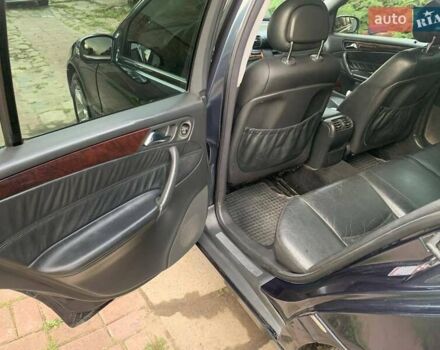 Синій Мерседес Ц-Клас, об'ємом двигуна 2.15 л та пробігом 330 тис. км за 5600 $, фото 5 на Automoto.ua