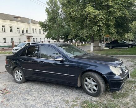 Синий Мерседес Ц-Класс, объемом двигателя 0 л и пробегом 34 тыс. км за 4850 $, фото 3 на Automoto.ua