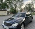 Синий Мерседес Ц-Класс, объемом двигателя 2.2 л и пробегом 371 тыс. км за 3799 $, фото 1 на Automoto.ua