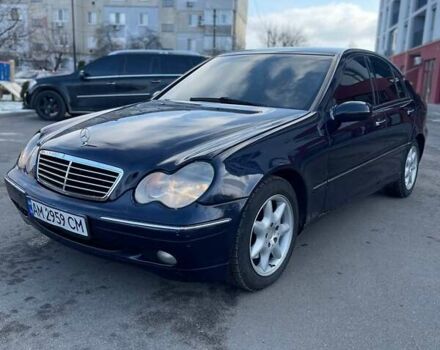 Синий Мерседес Ц-Класс, объемом двигателя 2.69 л и пробегом 380 тыс. км за 5000 $, фото 9 на Automoto.ua