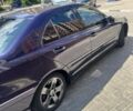 Синій Мерседес Ц-Клас, об'ємом двигуна 2.7 л та пробігом 370 тис. км за 4700 $, фото 4 на Automoto.ua
